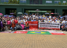 SINTEGO realiza ato contra a taxação dos aposentados/as