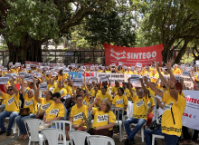 SINTEGO realiza Ato contra o desconto dos 14,25% nos salários dos aposentados(as)