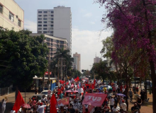 Grito dos Excluídos reúne 4 mil manifestantes em Goiânia