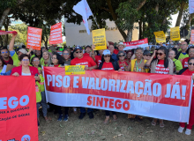 SINTEGO busca garantir ampliação do valor dos bônus dos Administrativos da educação