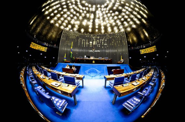 CUT-GO participa de audiência no Senado sobre a PEC 221 que põe fim à escala 6x1
